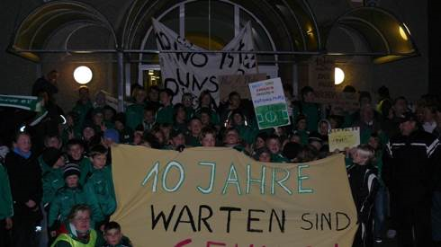 Protestaktion für die neue Sportanlage 2009