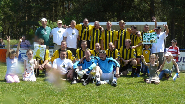 Seniorenmannschaft nach dem Pokalfinale